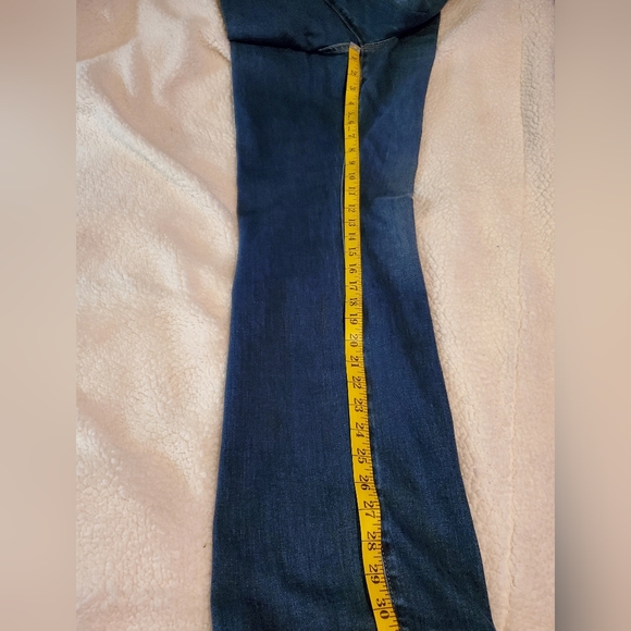 Old navy Kicker Boot cut jeans. Size 20.   NWT - Picture 11 of 12